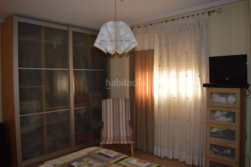 Foto 0a7ba8e6-f479-4c14-bf3d-97784d7cbdf7. Duplex avec parking dans Centro Elda