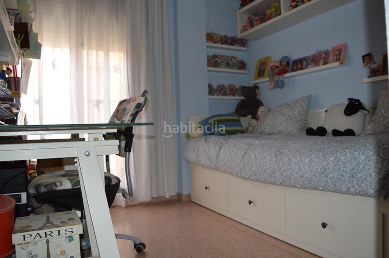 Foto 57d2b6bf-6ce1-4f57-8f71-6bfa95f66448. Duplex avec parking dans Centro Elda