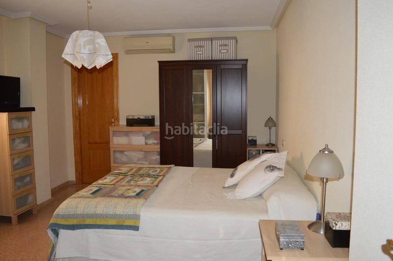 Foto bc2f462f-b69f-4b5f-b072-3dae69f955c3. Duplex avec parking dans Centro Elda