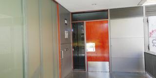 Aparcament cotxe a Sants. Carrer del miracle