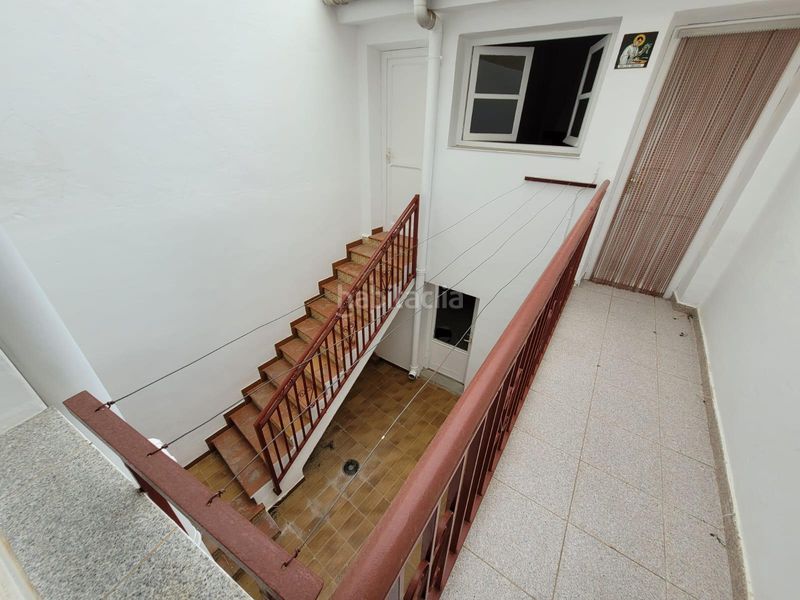 Foto 090de2e8-8503-4a2e-813b-410123443e2b. Casa aparellada a Sax