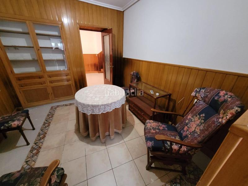 Foto 142d0f8c-cc52-4af1-9249-2d0d75074150. Casa bifamiliare in Sax