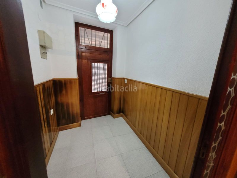 Foto 38bc8874-4d14-4dc6-b347-c0011f5184f2. Casa aparellada a Sax