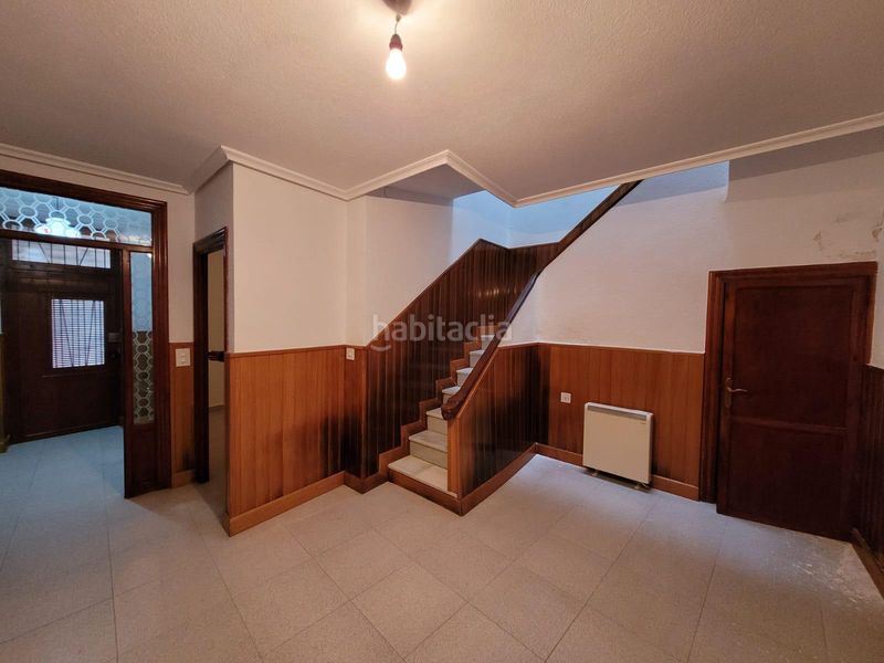 Foto 3ebc2438-66de-4ae7-b34c-119102b432c2. Casa aparellada a Sax