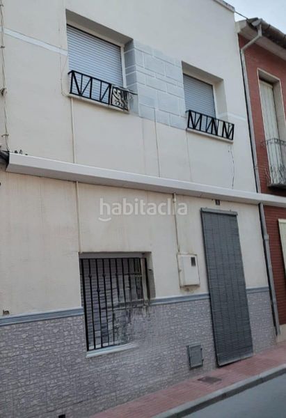 Foto e1fa3cbc-2949-45d2-bb0c-fc0ba2736049. Casa aparellada a Sax