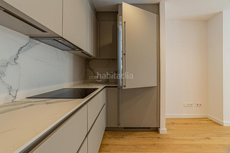 Foto f66d9904-e5cd-4a8f-9ba8-008cd9f7591f. Dúplex plaza bonanova sant gervasi de cassoles en Barcelona