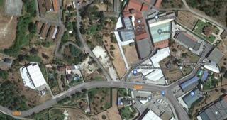 Finca rústica a Barrocanes. Fácil  acceso a través de la ou105