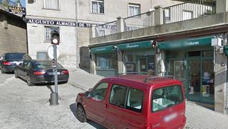 Local Comercial a Casco Viejo. Cerca fuente das burgas
