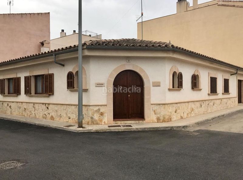 Foto 5b9ee05c-535c-4a9f-91c1-3ee474e37966. Casa aparellada a Campos poble Campos