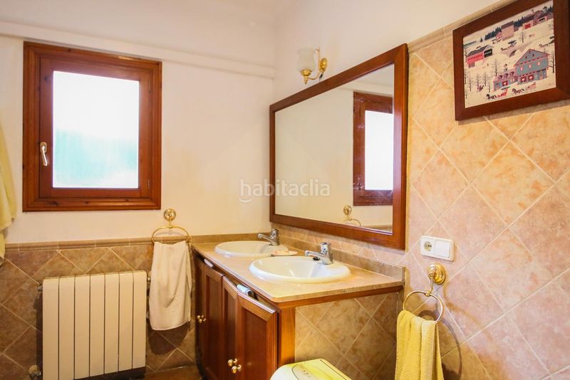 Foto 6ffe67a5-1357-422d-b74d-69b94dbf72e5. Casa aparellada a Campos poble Campos