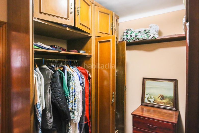 Foto d466ca04-6c16-473d-a858-90ffe1c3101c. Casa aparellada a Campos poble Campos