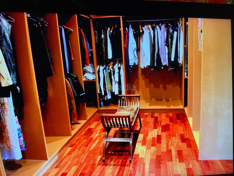 Foto 5db6f61d-9f83-4afa-8130-9ad84997b0f4. Xalet amb calefacció aparcament a Bescanó