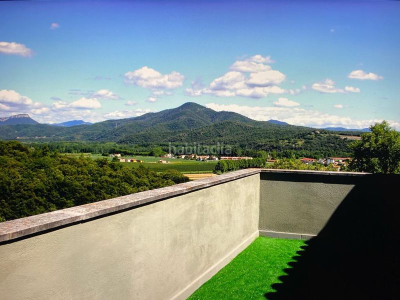 Foto a5f80e96-e754-4612-8977-102846b2178a. Xalet amb calefacció aparcament a Bescanó