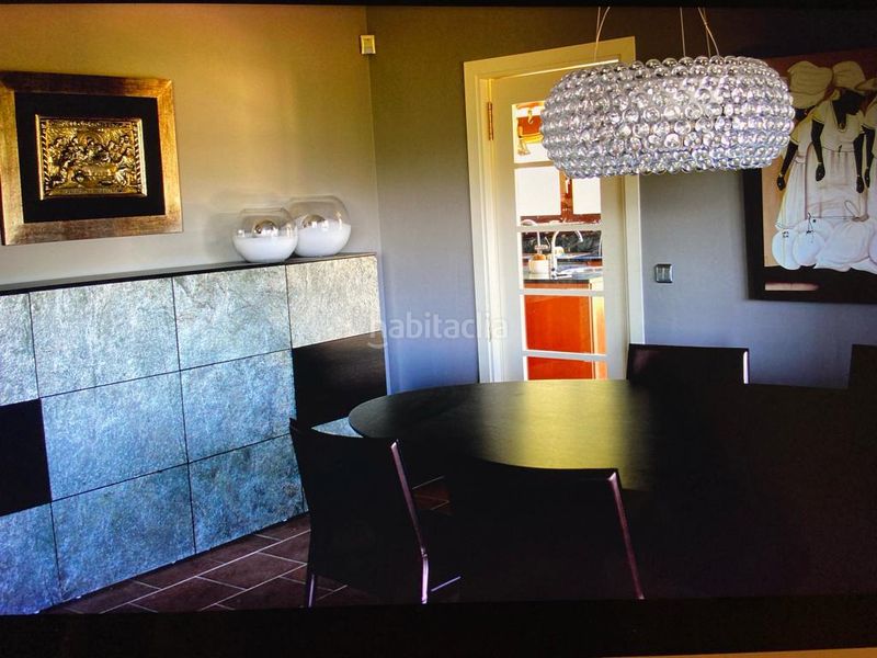 Foto ac88505c-4953-440b-98ee-3a6be9085ac8. Xalet amb calefacció aparcament a Bescanó