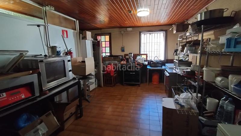 Foto d409d8ec-4357-4959-ad77-2d2022f12c8e. Casa pareada casco antiguo zona mercado en Sant Esteve Sesrovires