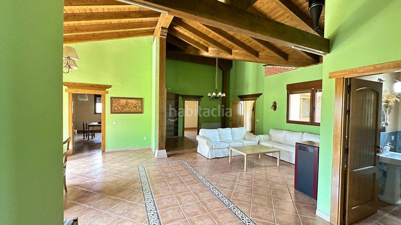 Foto b8a6987a-3e60-4e8b-9f2c-e1ba32fa06d1. Masia amb calefacció a Pelayos del Arroyo