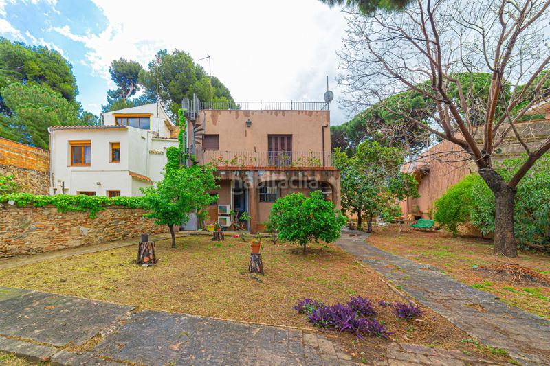 Foto a8c39c92-4d3d-44d1-bbef-6e7f24ddae6c. Chalet parc nadalescola virgen de la salud en Centre-Can Nadal Sant Feliu de Llobregat