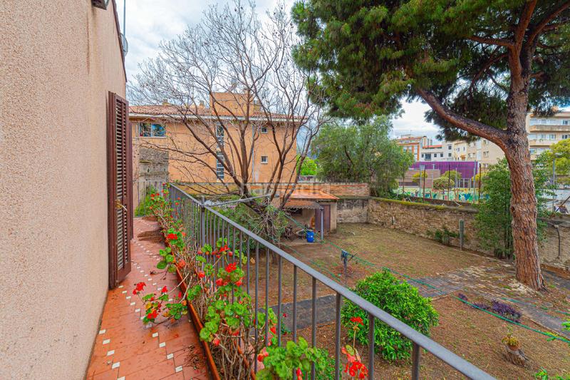 Foto ae7e5cbc-ad86-4489-816d-f82c8be2ef93. Chalet parc nadalescola virgen de la salud en Centre-Can Nadal Sant Feliu de Llobregat