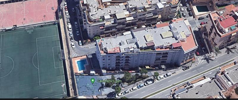 Foto 1fa93714-97a0-4a2e-9c67-62c15f66d216. Ático la zona tiene todos los servicios a mano en Mijas