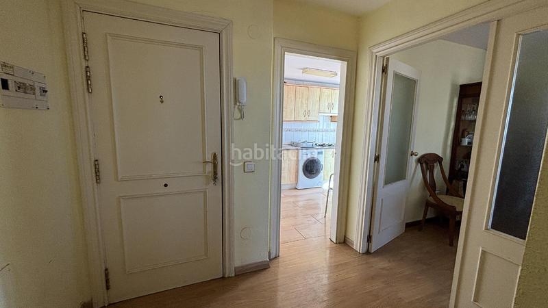 Foto 6953f956-b594-41e5-806c-a4e8e2f1bf36. Ático la zona tiene todos los servicios a mano en Mijas