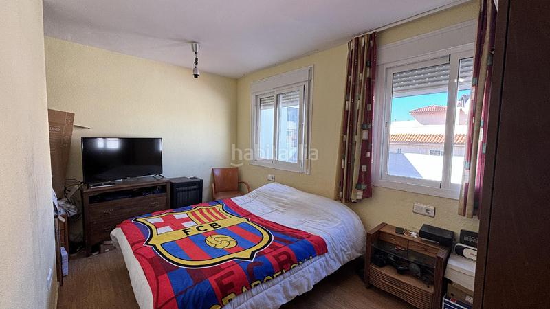 Foto 6bd4676b-c026-47c8-9adc-8563e4c15ab3. Ático la zona tiene todos los servicios a mano en Mijas