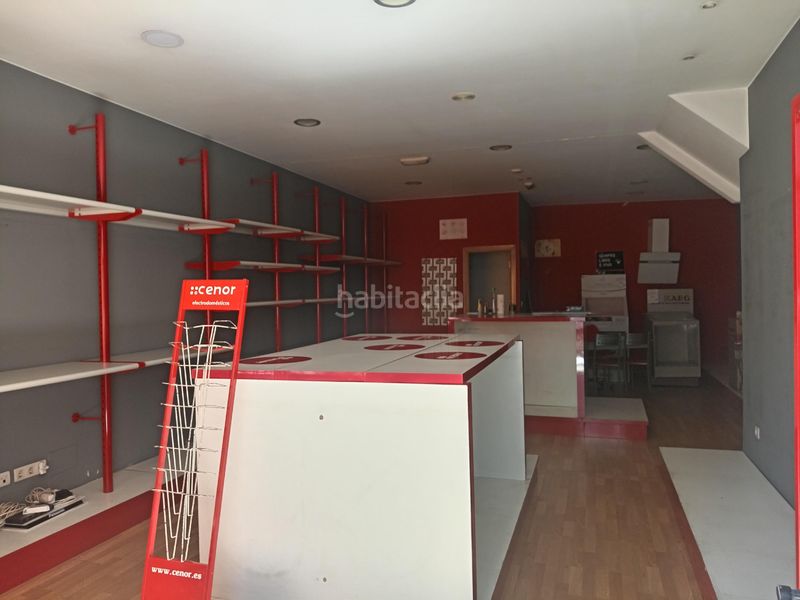 Foto 07e1de47-abb4-451d-a825-0e9eea26906c. Casa aparellada amb aparcament a Cee