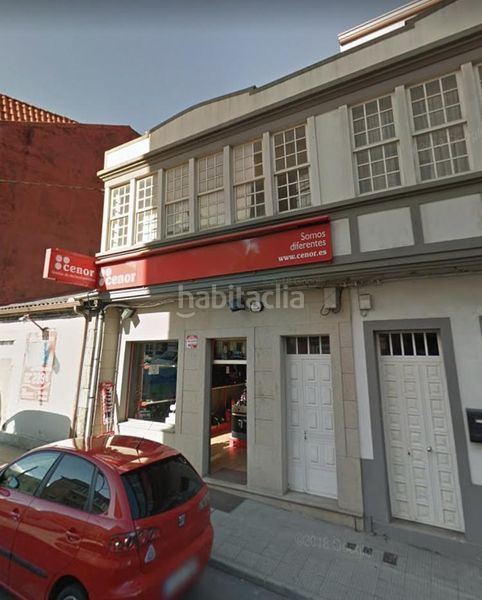 Foto 2b64c430-6880-4ebf-827d-084e84a2ad7a. Casa aparellada amb aparcament a Cee