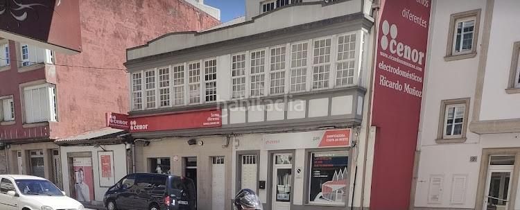 Foto d89b55e0-3d94-4c65-bb54-b5a08793d831. Casa aparellada amb aparcament a Cee