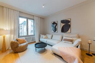 Flat in Barri de les Corts. Les corts  francesc macià