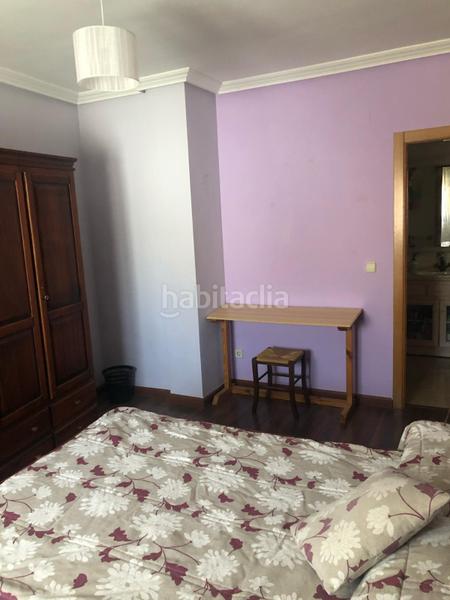 Foto 7f5fd322-7304-46b6-a58c-39db2ccd40e9. Apartamento piso cerca del centro y de la academia de la g.c. en Baeza