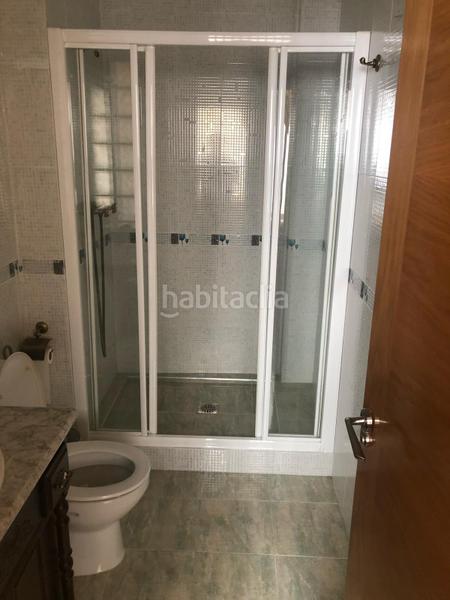 Foto a4025a08-75bd-44a1-b7a5-28f66966b2f2. Apartamento piso cerca del centro y de la academia de la g.c. en Baeza