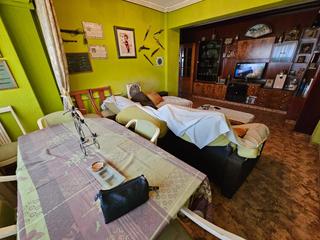 Apartament a La Paz. Piso 3 sin ascensor zona la paz