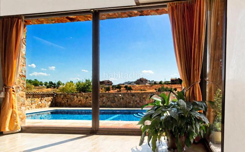 Foto 023cd8cb-8bab-4b27-abb6-faf3a49e5378. Chalet mit heizung parking pool in La Montaña - El Cortijo Aranjuez