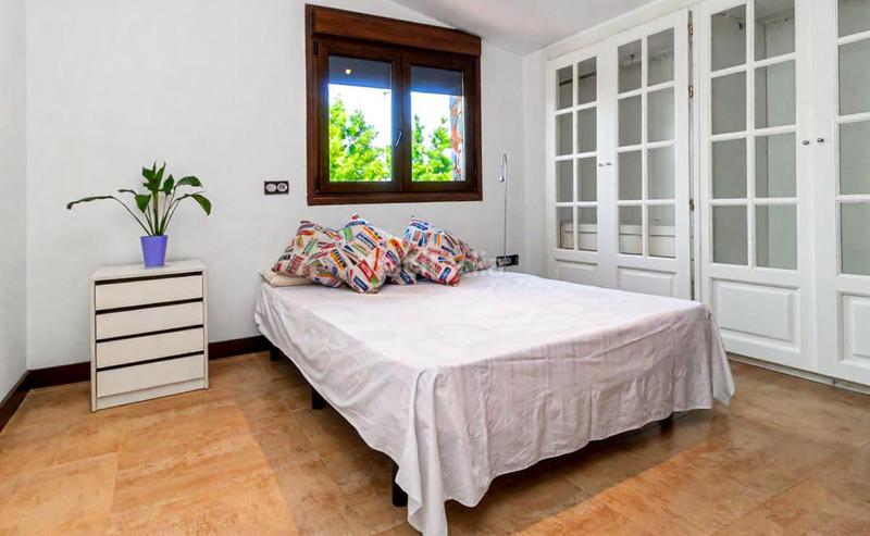 Foto 6d21c3f5-4ce8-45ee-888c-5f9e801c4ae6. Chalet mit heizung parking pool in La Montaña - El Cortijo Aranjuez