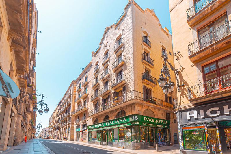 Foto 475accbf-fb1f-4233-9ee6-4d21c824dd8e. Piso plaça sant jaume plaça del rei en Gòtic Barcelona