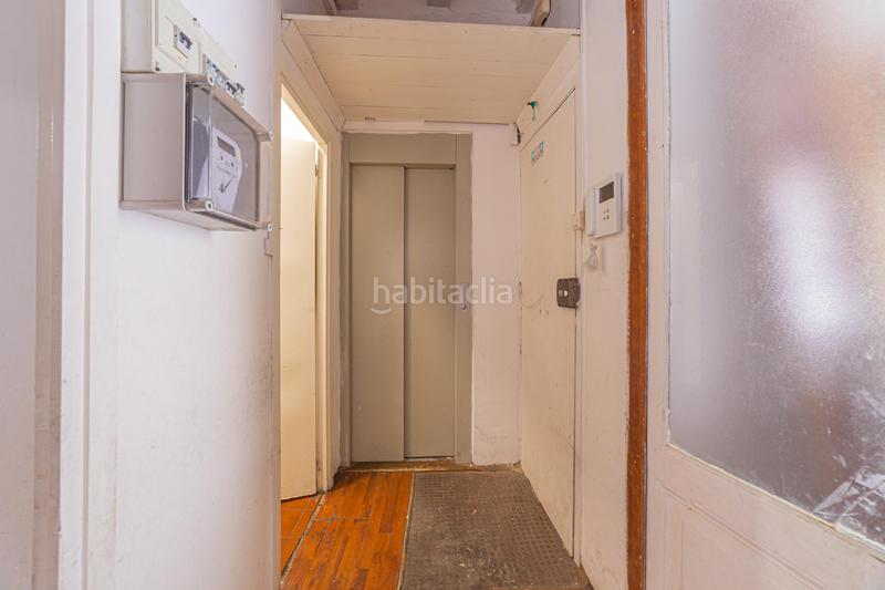 Foto 7069b8c7-c672-4aa4-ac21-952aed3d3317. Piso plaça sant jaume plaça del rei en Gòtic Barcelona