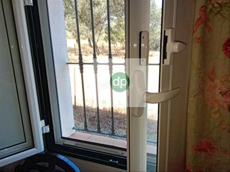 Foto 1216b14f-d394-4d87-b5ac-c78298c698a0. Masia amb aparcament piscina a Codosera (La)