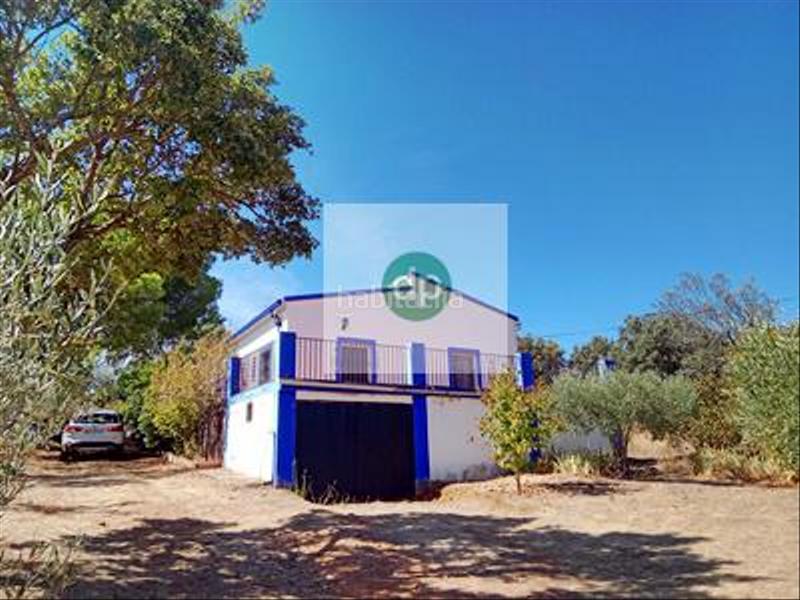 Foto 6cc02a17-108f-4df0-bcf9-a9c634346ba8. Masia amb aparcament piscina a Codosera (La)