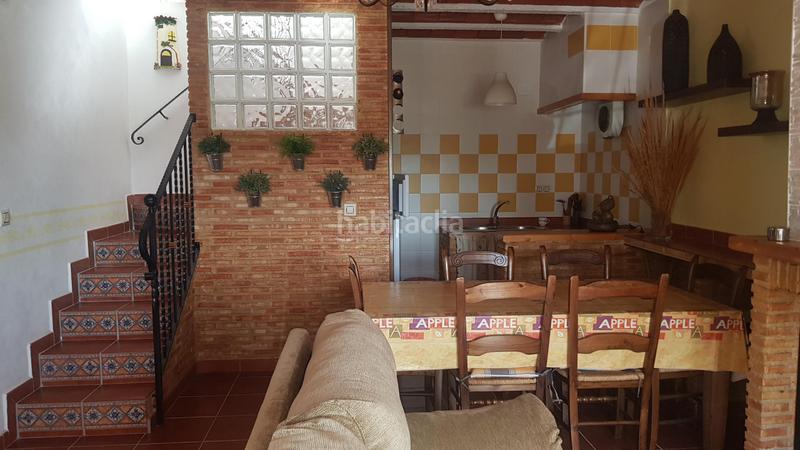 Foto d4a7f1e4-b576-4c3a-ab5f-1724c49537df. Casa bifamiliare in Hellín