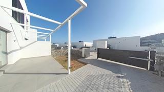 Casa aparellada a Riviera del Sol. Excelente ubicación a 5 min de todos los servicios