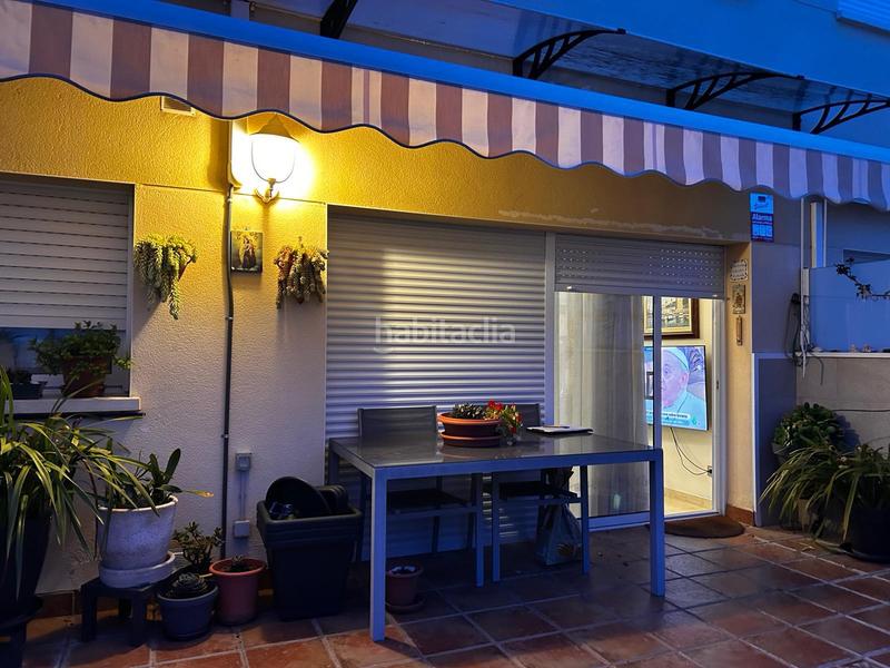 Foto 5bca4d8a-9828-432e-8e81-acfea297b350. Casa bifamiliare con riscaldamento parcheggio in Masquefa