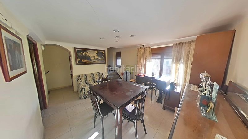 Foto 50f113d7-ab39-42a0-8692-41b13a7c55e1. Chalet en el centro de la población en Sant Quintí de Mediona