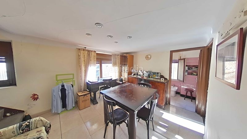 Foto c47d7c99-88db-4099-8038-c94b8f09356f. Chalet en el centro de la población en Sant Quintí de Mediona