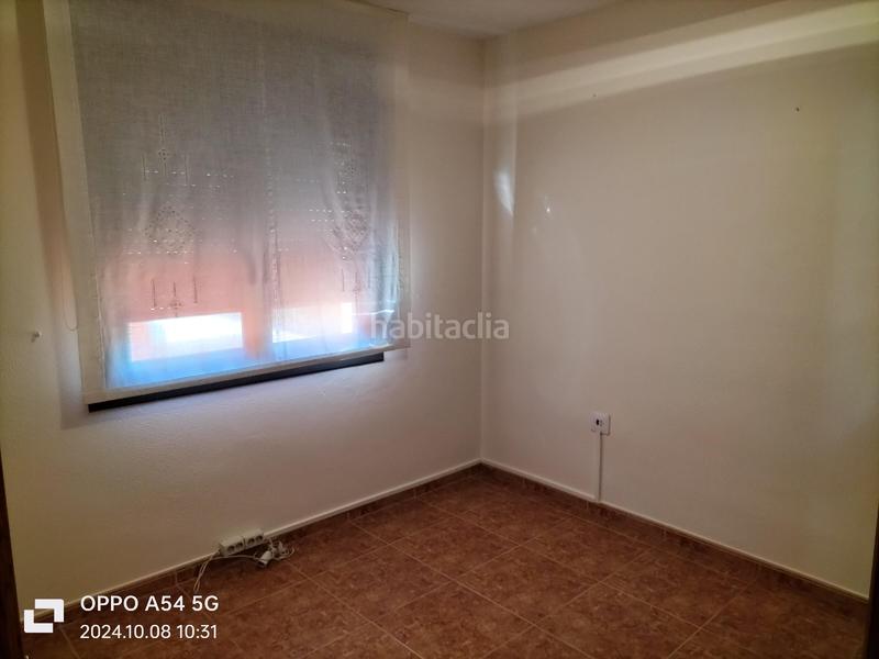 Foto f4b61a5a-82c9-436a-af44-3ab4a2afb653. Pis amb calefacció aparcament a Torre de Claramunt (La)