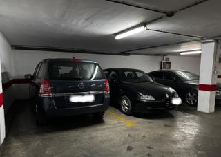 Aparcament cotxe a Almendralejo. Plazas de garajes cerca de la avda. de la paz