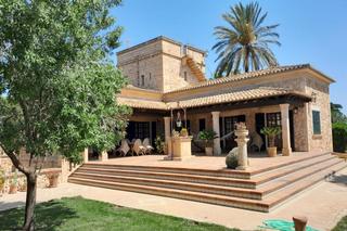 Masia a Cala Llombards. Ses salines  colonia sant jordi