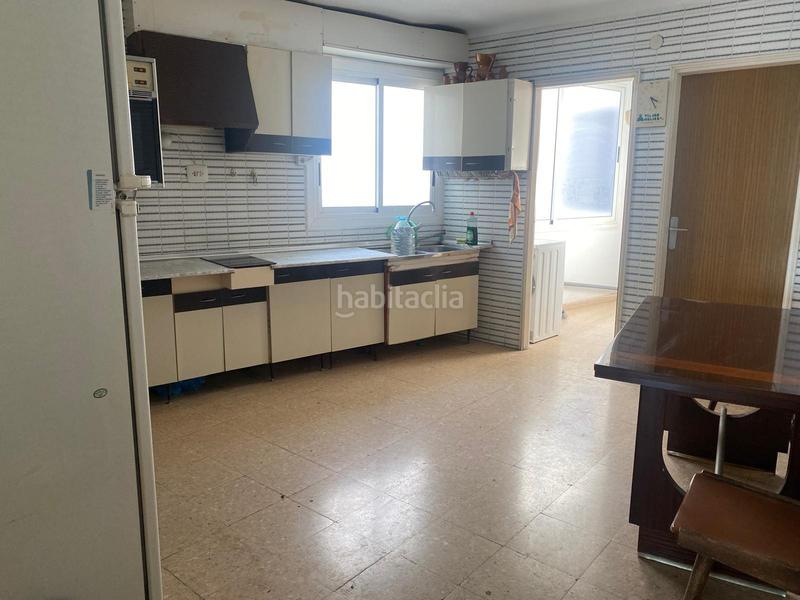 Foto bfd5798c-21bc-4cbf-bebf-caeae04974ee. Apartament amb calefacció a Centro Santa Pola