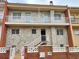 Towny house in Piera. Residencial  el serral