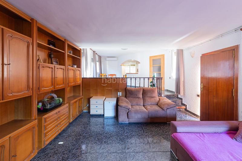 Foto 316a9f85-c1d6-4649-9dc4-a5520ff7a620. Casa pareada canovellessant genis dels agudells. en Barcelona