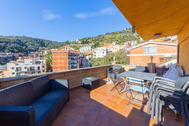 Foto 5b926814-3b04-4c87-a692-7e1b59f8d3f3. Casa pareada canovellessant genis dels agudells. en Barcelona